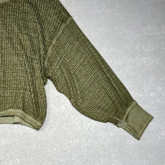 We The Free South Side Thermal Top Womens Small Olive Green V-neck Dolman Sleeve - Picture 12 of 13